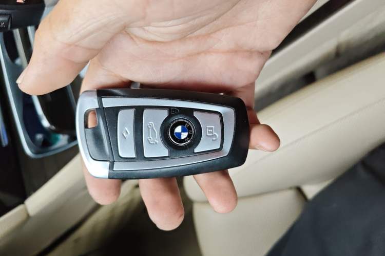 Used BMW 7 Series 2013 740Li Leading Model Vehicle Key