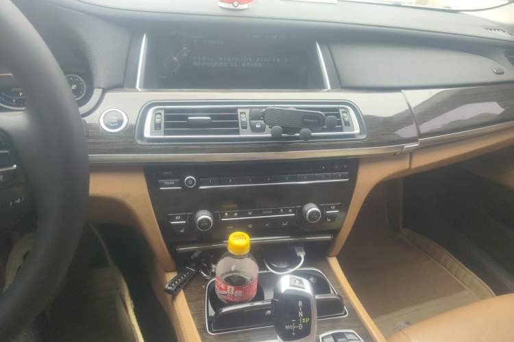 Used BMW 7 Series 2013 730Li Leading Model Audio And AC Panel