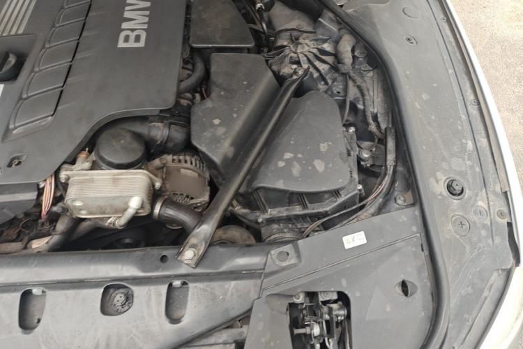Used BMW 7 Series 2013 730Li Leading Model Engine Bay Left