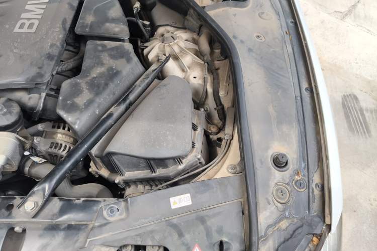 Used BMW 7 Series 2013 730Li Leading Model Engine Bay Left