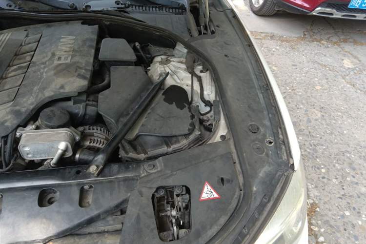Used BMW 7 Series 2013 730Li Leading Model Engine Bay Left