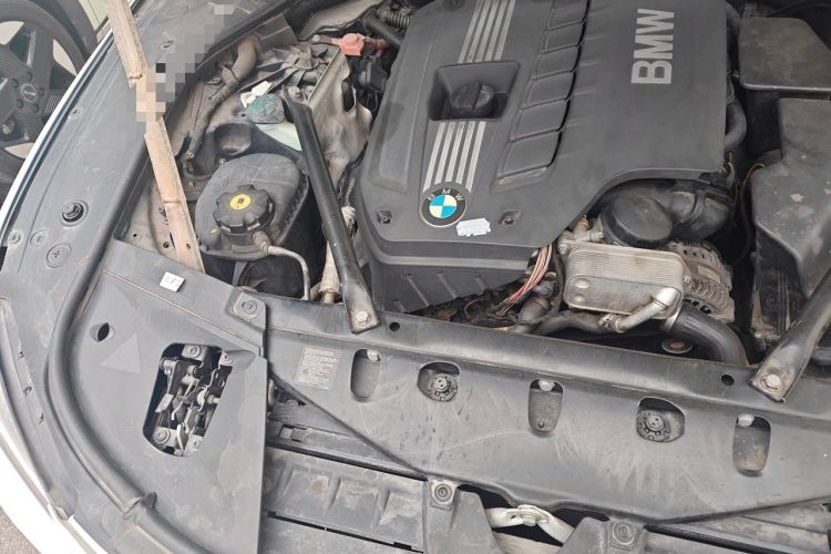 Used BMW 7 Series 2013 730Li Leading Model Engine Bay Right