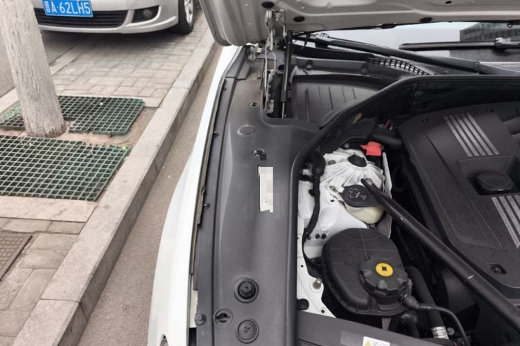 Used BMW 7 Series 2013 730Li Leading Model Engine Bay Right