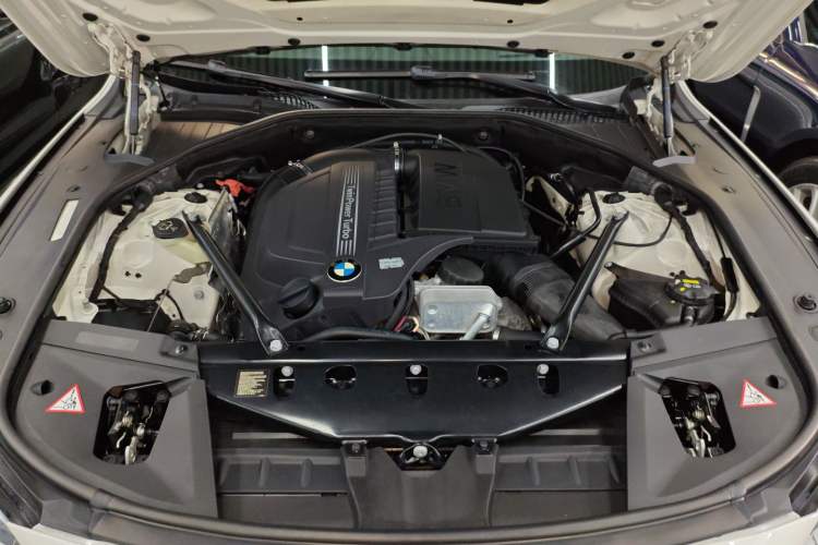 Used BMW 7 Series 2013 740Li Luxury Model Engine Bay