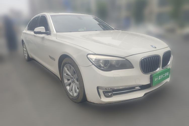 Used BMW 7 Series 2013 730Li Leading Model Front Right 45 Deg