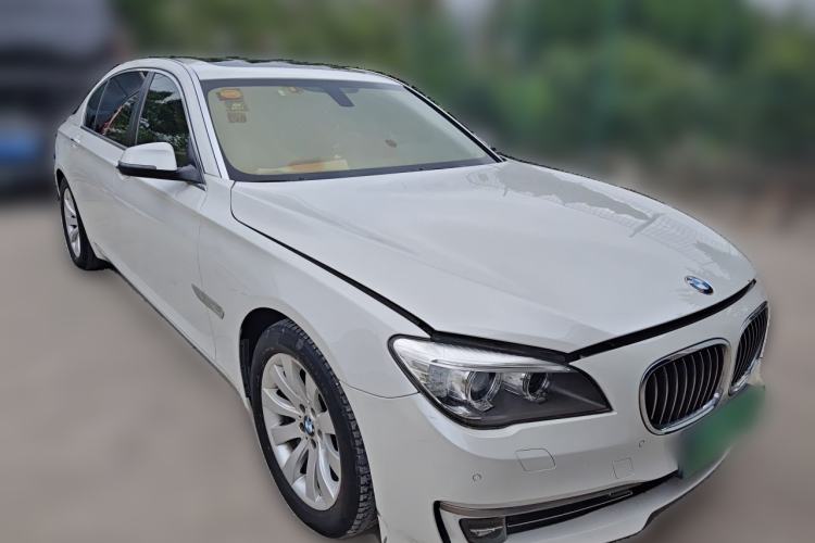 Used BMW 7 Series 2013 730Li Leading Model Front Right 45 Deg