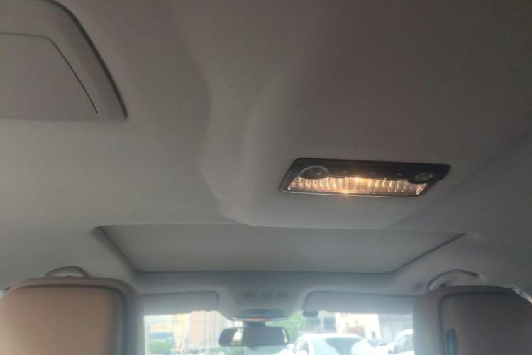 Used BMW 7 Series 2013 730Li Leading Model Headliner