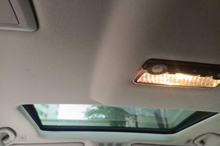 Used BMW 7 Series 2013 730Li Luxury Model Headliner