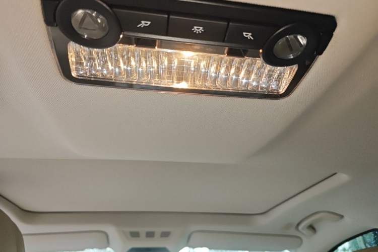 Used BMW 7 Series 2013 730Li Luxury Model Headliner