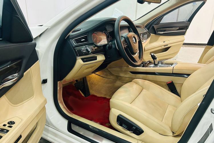 Used BMW 7 Series 2013 740Li Leading Model Interior 6