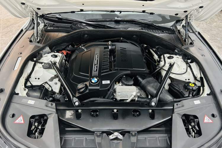 Used BMW 7 Series 2013 740Li Leading Model Interior 8