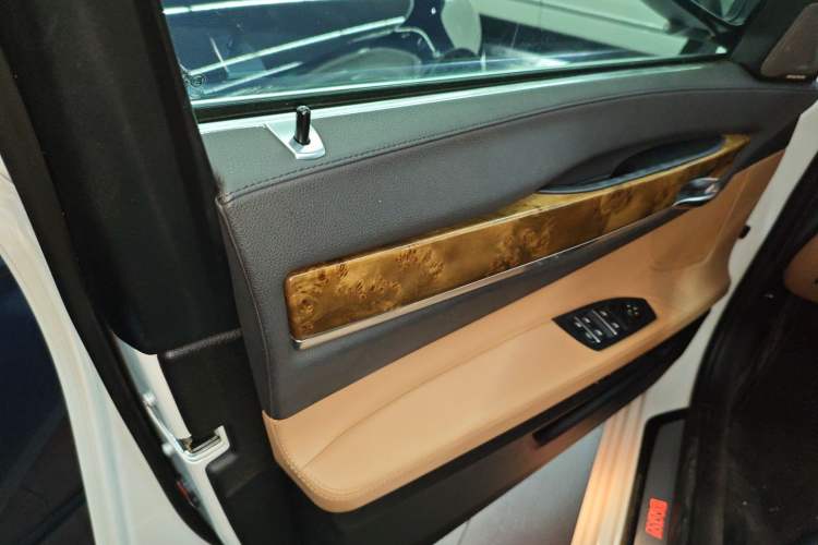 Used BMW 7 Series 2013 740Li Luxury Model Left Front Door Interior