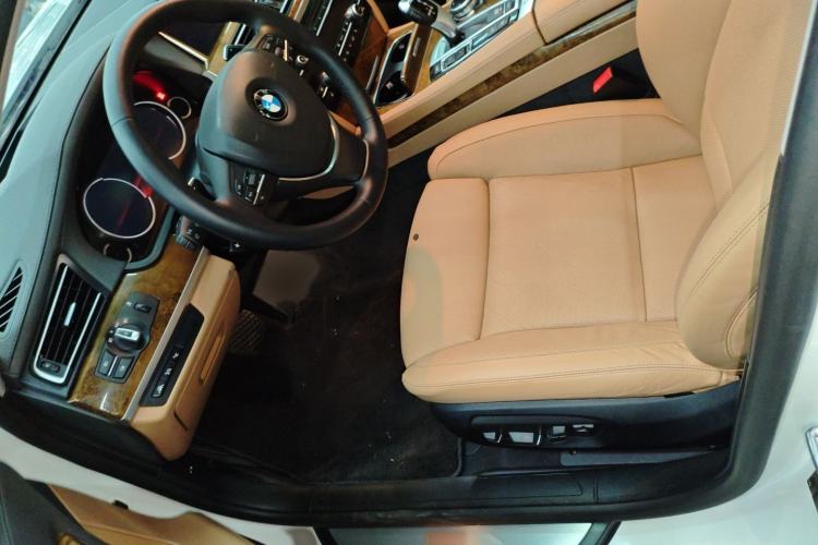 Used BMW 7 Series 2013 740Li Luxury Model Left Front Seat