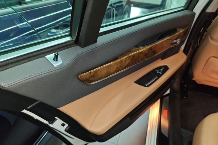 Used BMW 7 Series 2013 740Li Luxury Model Left Rear Door Interior