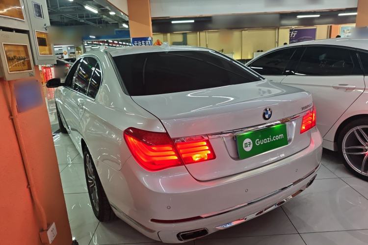 Used BMW 7 Series 2013 730Li Leading Model Rear Left 45 Deg
