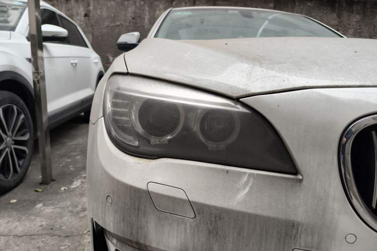 Used BMW 7 Series 2013 730Li Luxury Model Right Front Headlight