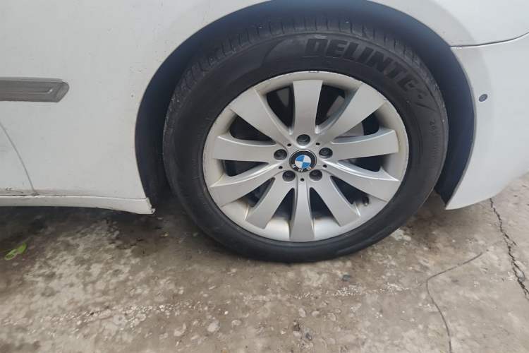 Used BMW 7 Series 2013 730Li Luxury Model Right Front Wheel Hub