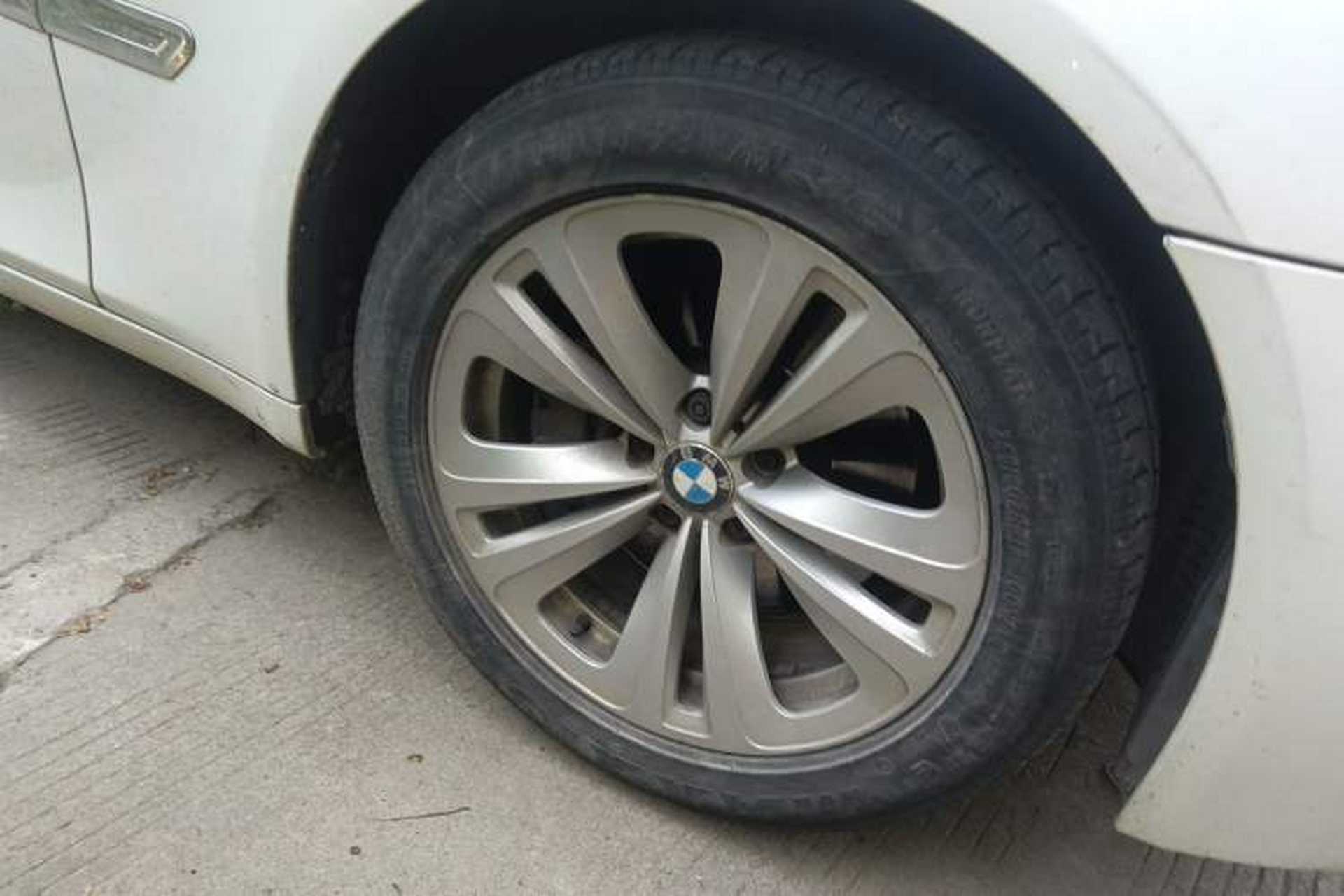Used BMW 7 Series 2013 730Li Leading Model Right Front Wheel Hub