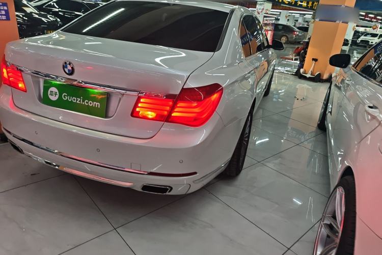 Used BMW 7 Series 2013 730Li Leading Model Right Rear Taillight