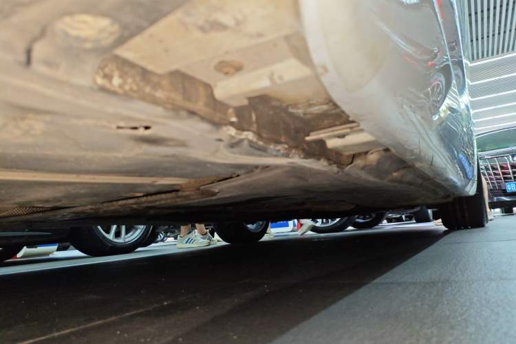 Used BMW 7 Series 2013 740Li Luxury Model Right Side Sill