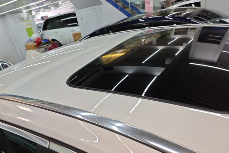 Used BMW 7 Series 2013 740Li Luxury Model Roof