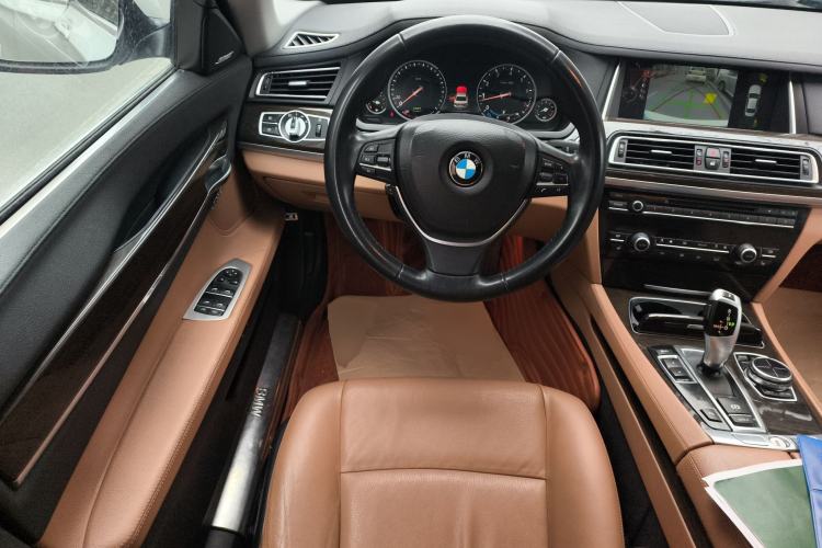 Used BMW 7 Series 2013 730Li Leading Model Steering Wheel