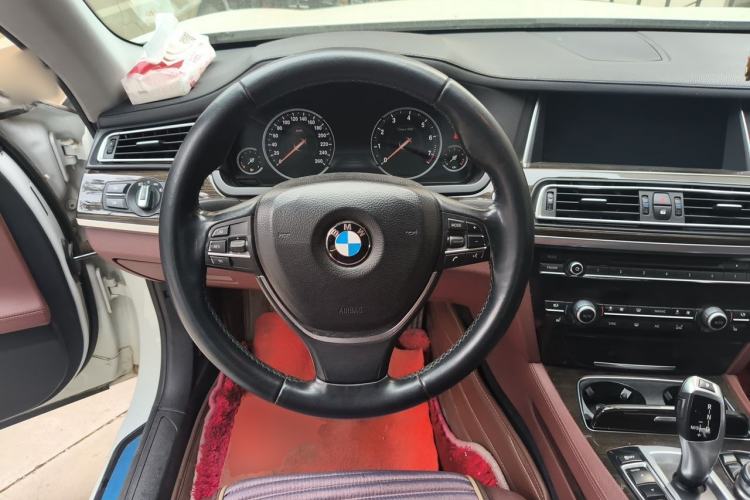 Used BMW 7 Series 2013 730Li Leading Model Steering Wheel