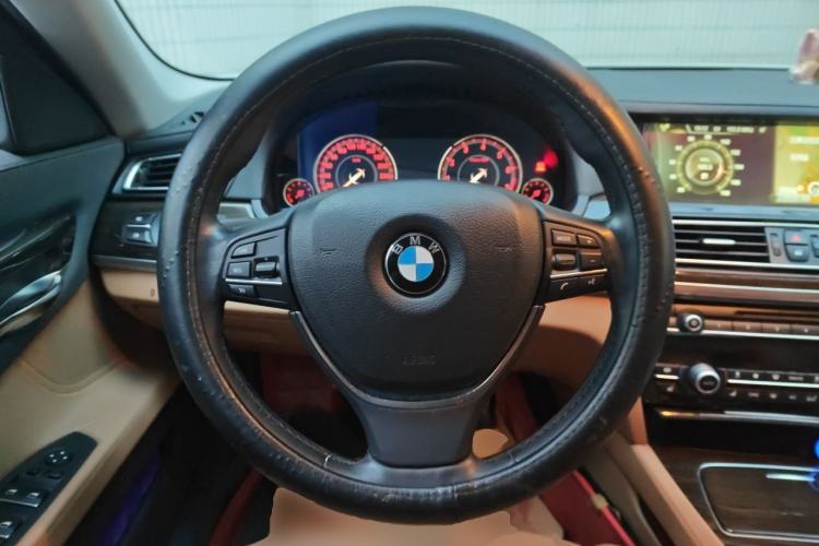 Used BMW 7 Series 2013 730Li Luxury Model Steering Wheel