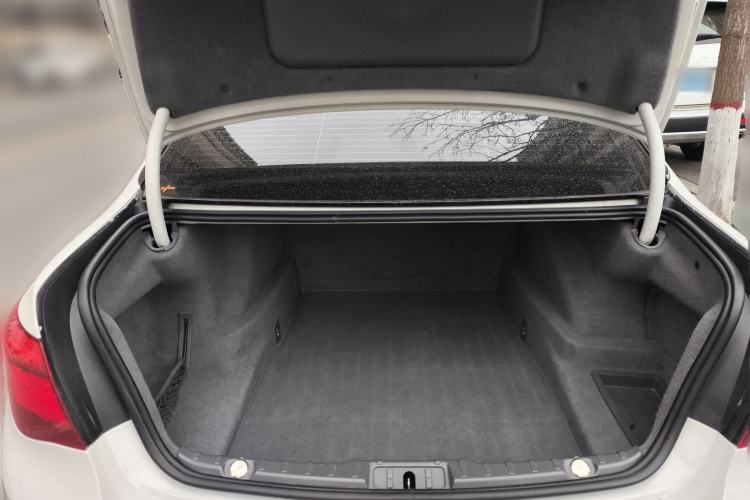 Used BMW 7 Series 2013 730Li Leading Model Trunk