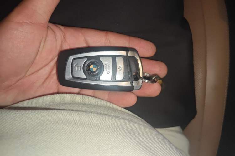 Used BMW 7 Series 2013 740Li Luxury Model Vehicle Key