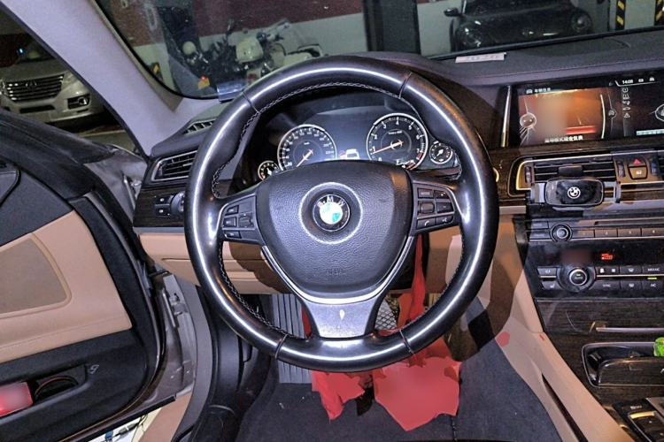 Used BMW 7 Series 2013 730Li Leading Model Steering Wheel