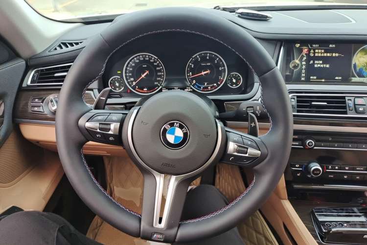 Used BMW 7 Series 2013 730Li Leading Model Steering Wheel