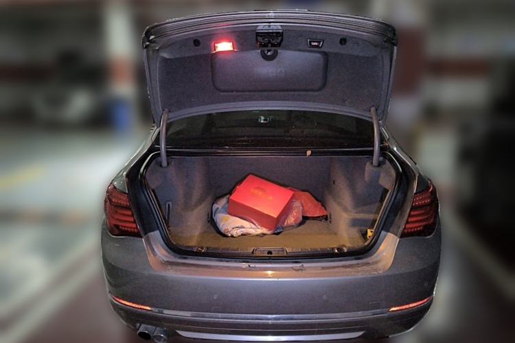 Used BMW 7 Series 2013 730Li Leading Model Trunk