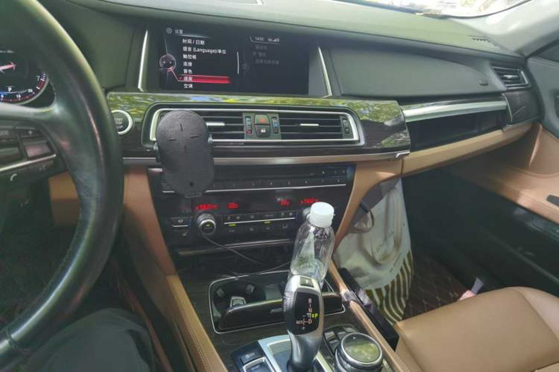 Used BMW 7 Series 2014 730Li Premium Edition Audio And AC Panel
