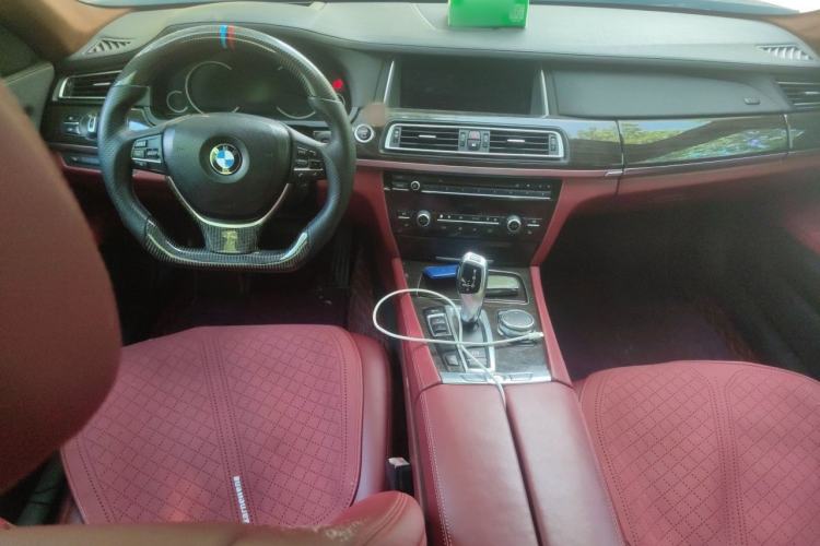 Used BMW 7 Series 2014 730Li Premium Edition Center Console