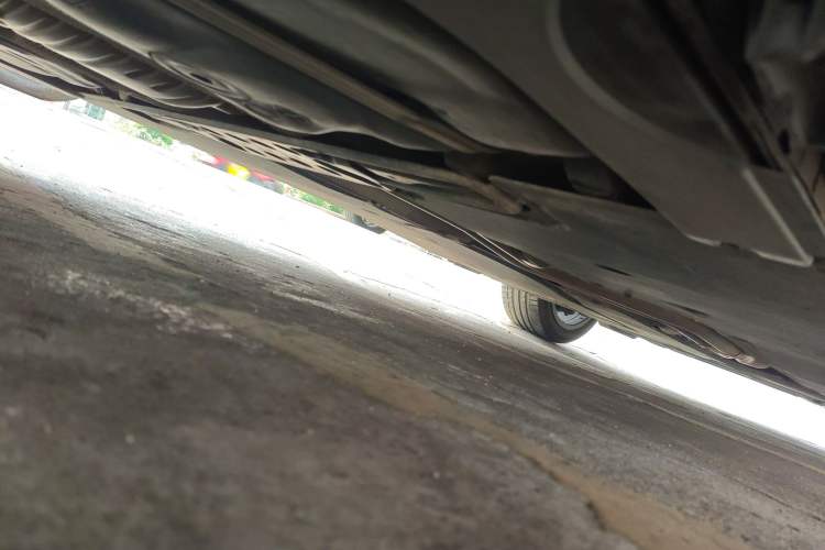 Used BMW 7 Series 2014 730Li Premium Edition Chassis Rear Right