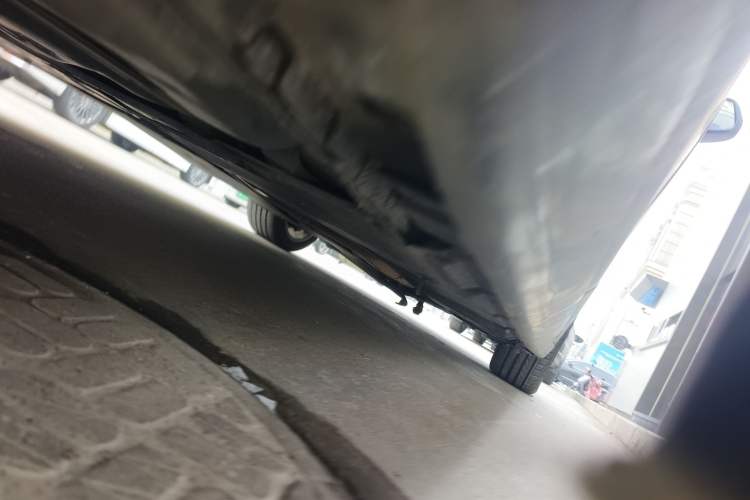 Used BMW 7 Series 2014 730Li Premium Edition Chassis Rear Right