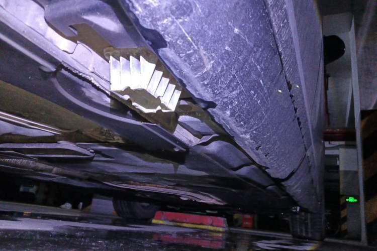 Used BMW 7 Series 2014 730Li Premium Edition Chassis Rear Right