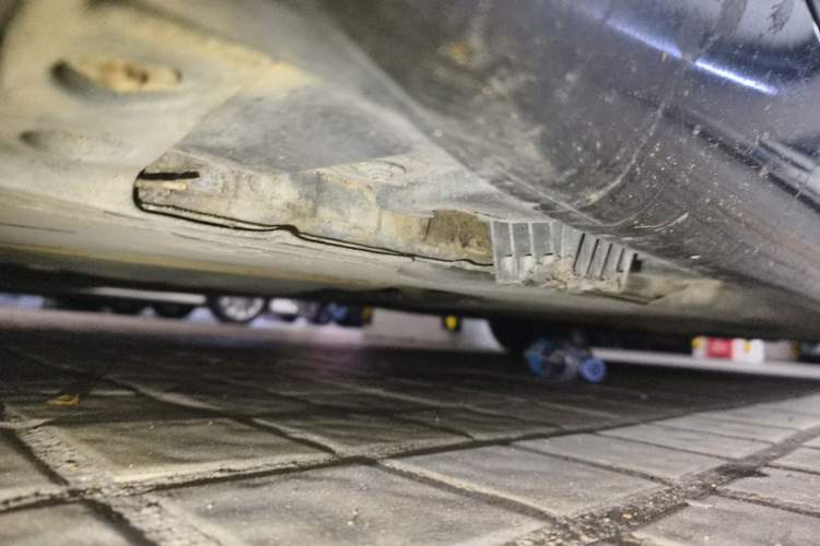 Used BMW 7 Series 2014 730Li Premium Edition Chassis Rear Right