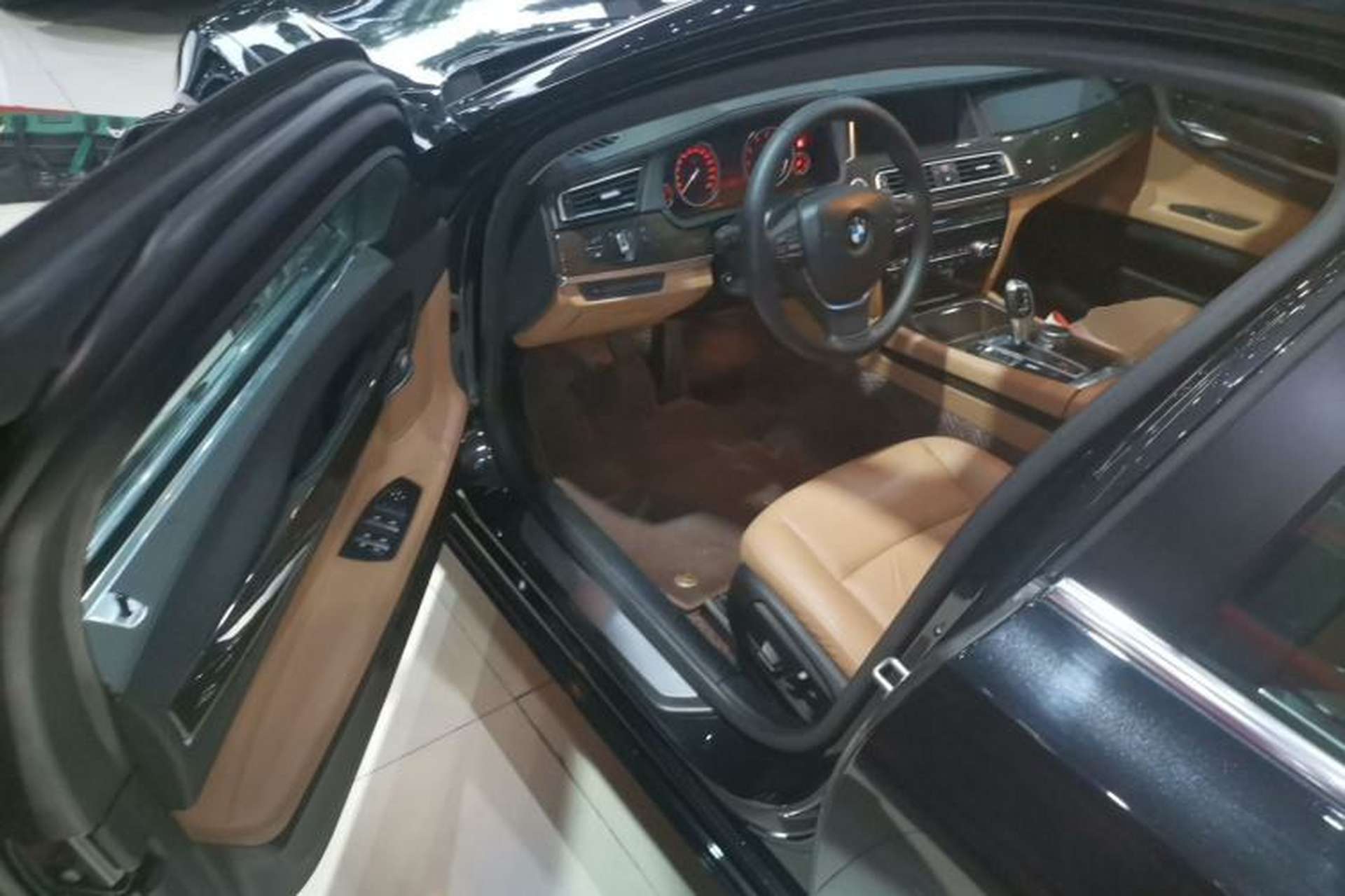 Used BMW 7 Series 2014 730Li Premium Edition Driver Seat