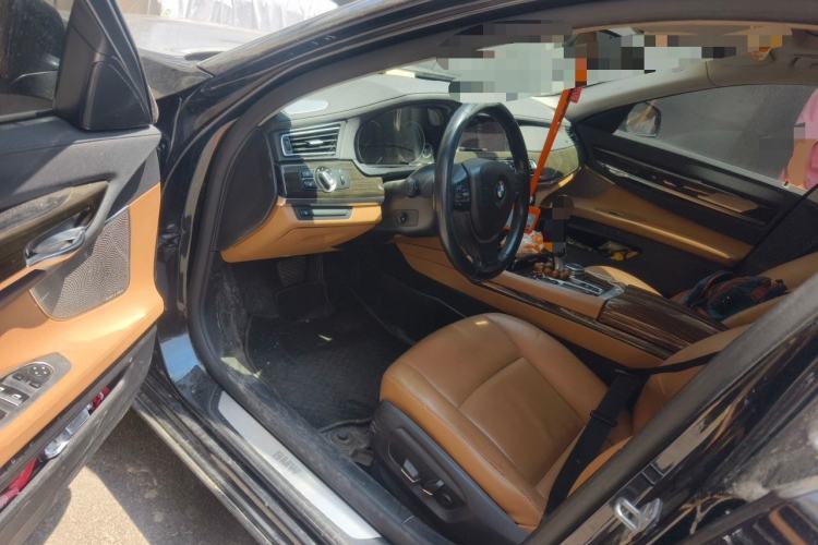 Used BMW 7 Series 2014 730Li Premium Edition Driver Seat