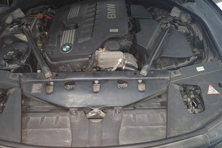 Used BMW 7 Series 2014 730Li Premium Edition Engine Bay