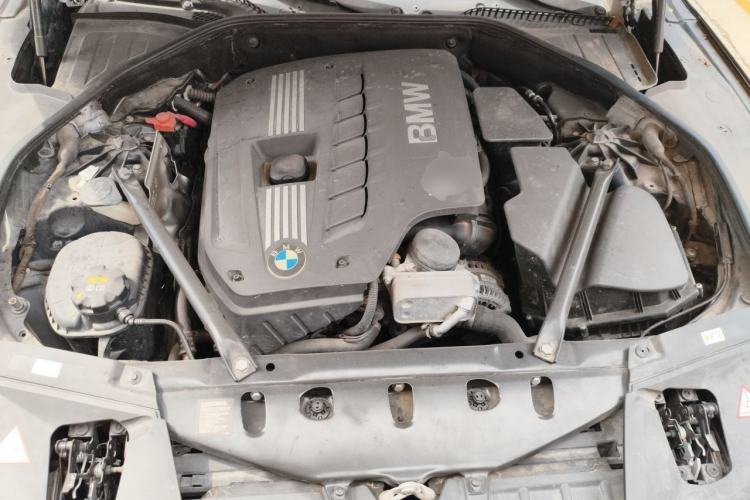 Used BMW 7 Series 2014 730Li Premium Edition Engine Bay