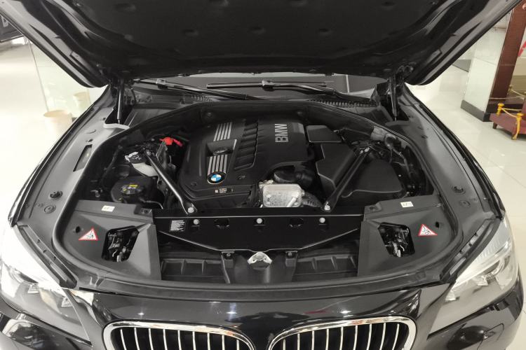Used BMW 7 Series 2014 730Li Premium Edition Engine Bay