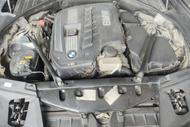 Used BMW 7 Series 2014 730Li Premium Edition Engine Bay