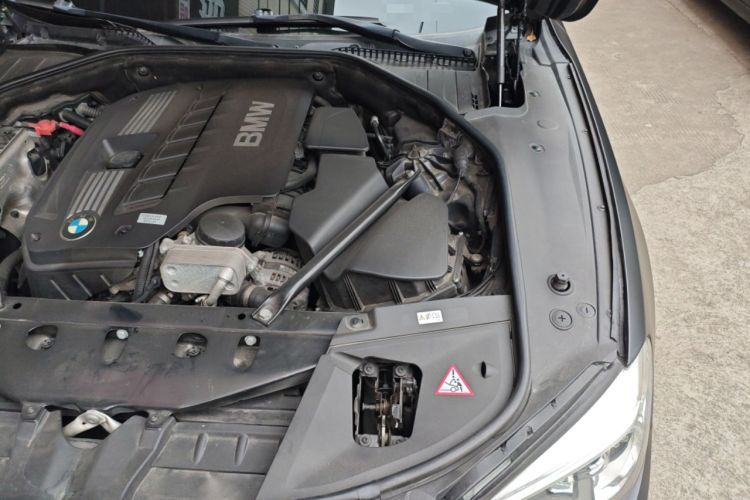Used BMW 7 Series 2014 730Li Premium Edition Engine Bay Left