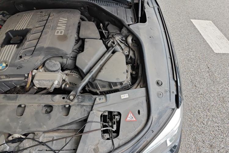 Used BMW 7 Series 2014 730Li Premium Edition Engine Bay Left