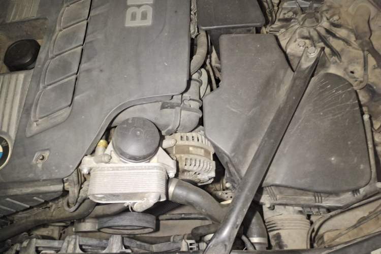 Used BMW 7 Series 2014 730Li Premium Edition Engine Bay Left