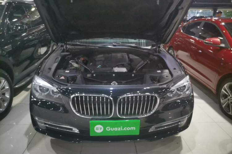 Used BMW 7 Series 2014 730Li Premium Edition Engine Bay
