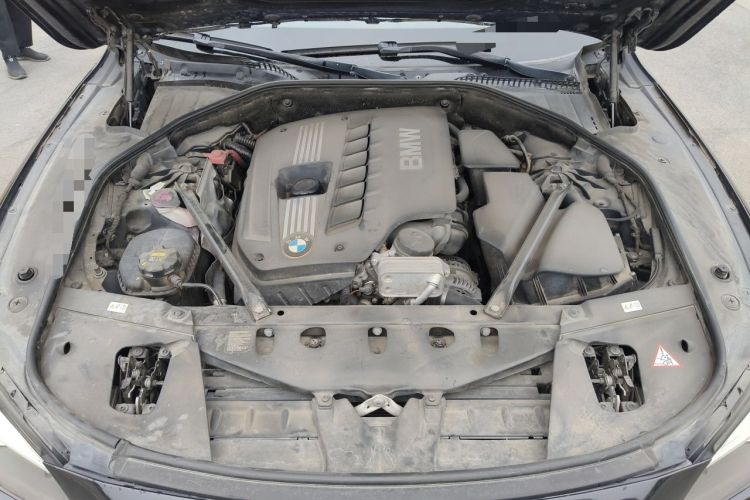 Used BMW 7 Series 2014 730Li Premium Edition Engine Bay